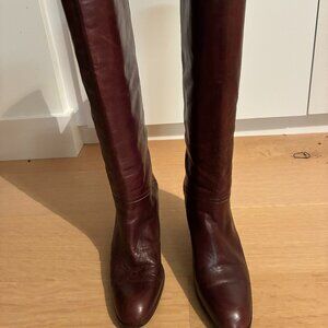 Women's Brown Leather heeled boots, designed by MIMA, made in Italy.